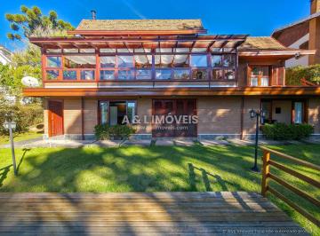 Casa · 312m² · 4 Quartos · 3 Vagas · Casa à venda em Capivari, Campos do Jordão | 4 dormitórios e 2 suítes
