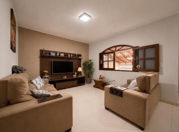 Casa de 4 quartos, Samambaia · Lindo sobrado de 4 quartos c/ 1 suíte, lote 105 m², 2 vagas, QR 406, próx. à Av. Principal