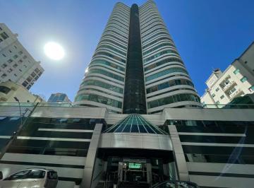 WhatsApp-Image-2026-01-06-at-10.21.19-3.jpeg · Apartamento à venda com 135m² por R$ 1.600.000,00