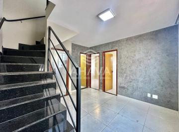Apartamento · 90m² · 3 Quartos · 1 Vaga · Cobertura com 3 Quartos, 2 banheiros, 2 salas; Santa Amélia, Próximo à Avenida Guarapari;