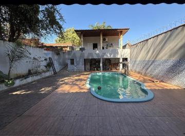 Casa · 168m² · 2 Quartos · 4 Vagas · Casa com Piscina para alugar