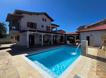 Casa · 230m² · 4 Quartos · 2 Vagas · Casa de Alto Padrão com 4 Quartos e Lazer Completo no Condomínio Lagoa Azul – Maricá