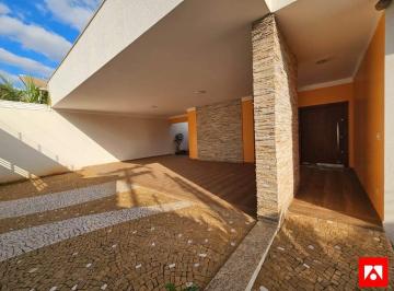 Casa · 351m² · 3 Quartos · 3 Vagas · Casa Alto Padrão com 3 suítes e 3 vagas para locação no Jardim Panambi em Santa Bárbara d'Oeste