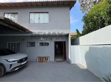 Casa · 234m² · 6 Quartos · 3 Vagas · Casa com excelente acabamento e piscina à venda na Rasa, Búzios