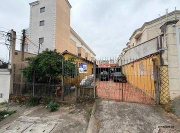 Casa · 200m² · 2 Quartos · 6 Vagas · Terreno com 500m² com 2 casas antigas próximo ao metrô Penha