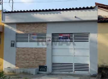 Casa · 90m² · 2 Quartos · 1 Vaga · CASA À VENDA EM CANDELÁRIA | Conforto, funcionalidade e excelente aproveitamento de espaço.
