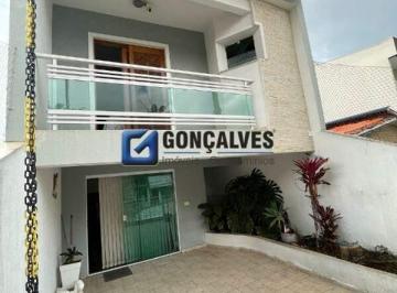 Casa · 300m² · 3 Quartos · 3 Vagas · Sobrado - 3 Suítes - 3 Vagas - 300m2 - B Santa Terezinha