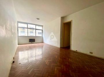 Apartamento · 97m² · 3 Quartos · 1 Vaga · Oportunidade no Flamengo: 3 Quartos (1 Suíte) 97m2 Vaga Escriturada