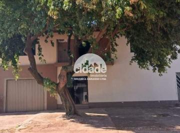 Casa · 82m² · 3 Vagas · Sobrado à venda, 3 vagas, Alto Alegre - Cascavel/Pr