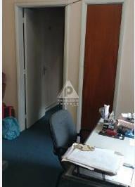 Comercial de 1 quarto, Rio de Janeiro · Sala comercial/Apartamento de 1 quarto na Cinelândia em excelente localização