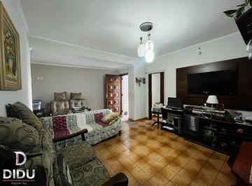 Casa · 100m² · 2 Quartos · 2 Vagas · Casa para venda em São João Clímaco com 2 quartos, sendo 1 suíte, 100m²