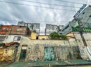 f19e2f38-fff4-44c0-bd5b-4db5f4c1f477 · Deslumbrante casa para venda em Jardim do Tiro com 3 quartos, 85m²