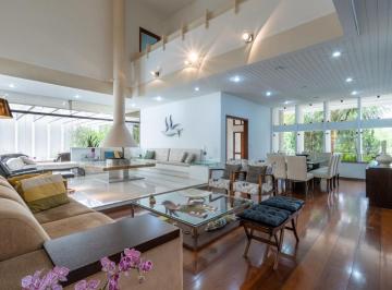 a423eef5-a808-4550-94c7-9933550f9235 · Confortável casa para venda em Vila São Francisco com 5 quartos, sendo 5 suítes, 713m²