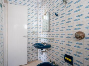 PIC_20260725_000554_000.jpeg · Funcional sobrado para venda em Vila Santo Antônio com 6 quartos, sendo 1 suíte, 236m² - remaxmonarc