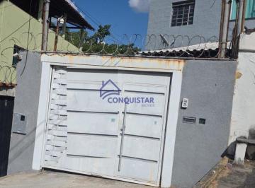 Casa · 78m² · 3 Quartos · 2 Vagas · Linda Casa Geminada independente no Santa Amélia.