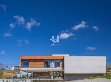 Casa · 492m² · 5 Quartos · 6 Vagas · Residência de Alto Padrão com 500m² | 5 Suítes | Arquitetura Contemporânea | Alp
