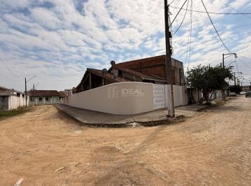 Casa · 55m² · 2 Quartos · 3 Vagas · Casa em Novo Jockey - Campos dos Goytacazes
