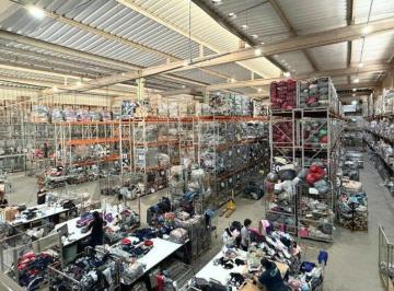 Comercial · 4664m² · Comercial para aluguel - no Jardim Ermida I