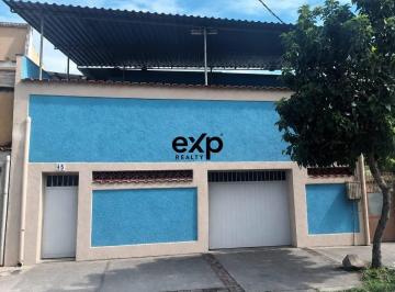 frente · Casa á venda em Cavalcanti Rio de Janeiro.