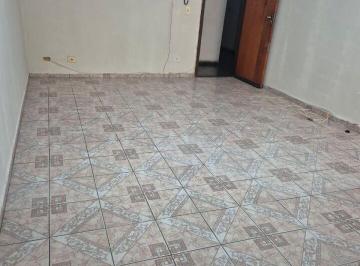 Casa · 27m² · 1 Quarto · Oportunidade