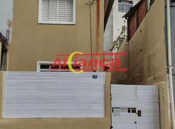 Casa · 40m² · 1 Quarto · Casa 40m², com 1 quarto à locação no Macedo