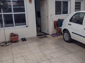Casa · 90m² · 2 Quartos · 2 Vagas · SOBRADO À VENDA 2 DORMITÓRIOS SACADA CHURRASQUEIRA 2 VAGAS