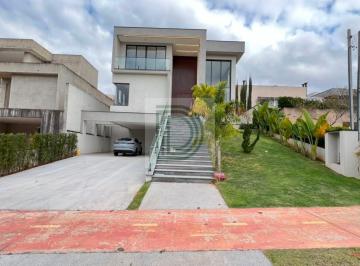 Casa · 365m² · 3 Quartos · 6 Vagas · O privilégio de viver onde sofisticação, natureza e exclusividade se encontram.