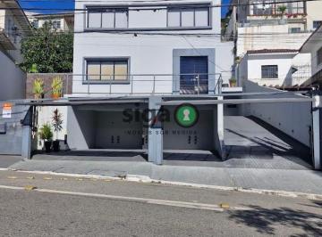 Casa · 420m² · 2 Quartos · 11 Vagas · Casa Assobradada no Pacaembu, para locação Comercial ou venda com 10 salas, 11 vagas, reformada.