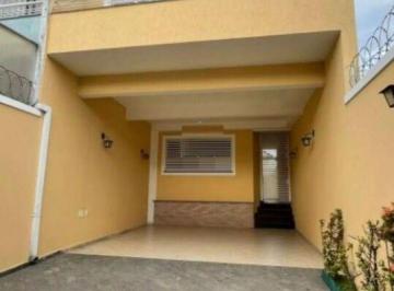 Casa · 192m² · 4 Quartos · 4 Vagas · Belíssimo Sobrado Campo Grande muito espaço e conforto !!