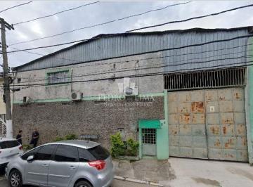 Comercial · 486m² · Galpão na região central da Penha