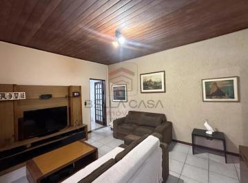 Casa · 120m² · 4 Quartos · 2 Vagas · Casa à venda com 120m², 4 quartos e 2 vagas