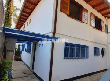 Casa · 600m² · 5 Quartos · 4 Vagas · Jardim Leonor!   600,0m²Ac, 800,0m²At  5 Suítes, 4 Vagas, Piscina e Churrasqueira!
