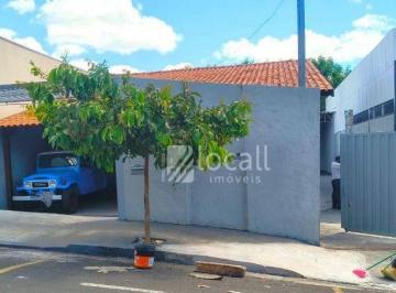 e8ec2e781f1a1d1af12373dc1ce6c4f23883897d · Casa com 2 dormitórios e com salão para alugar, 240 m² por R$ 2.500/mês - Vila Anchieta - São José d