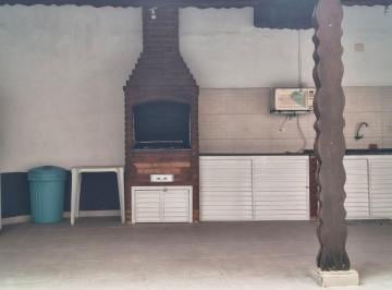 Apartamento · 30m² · 1 Vaga · Maravilhoso Apartamento Kitinete à Venda na Aviação, Praia Grande