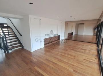 Apartamento · 222m² · 2 Quartos · 4 Vagas · Cobertura Tríplex - Jardim Guedala - 2 Suítes - 222m².