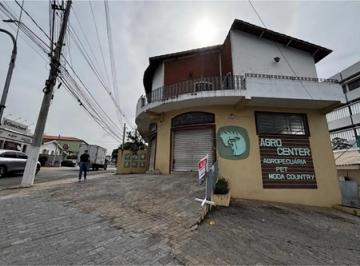 Comercial · 200m² · 3 Vagas · Salão comercial com 200m2 no centro de Itupeva/SP