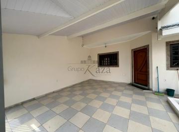 Casa · 160m² · 3 Quartos · 2 Vagas · Oportunidade - Casa - Residencial Santa Paula - Jacareí - 3 Dormitórios - 160m².