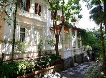 Comercial · 1675m² · 16 Quartos · 10 Vagas · Casa Comercial e Residencial - Higienópolis - 16 Salas - 1.675m².