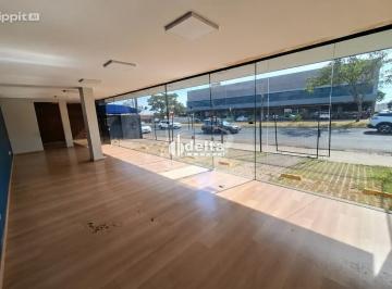 Comercial · 470m² · 4 Vagas · Loja disponível para locação no bairro Santa Monica em Uberlândia-MG.
