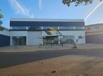 Comercial · 434m² · 6 Vagas · ALUGO Excelente Ponto Comercial na Av. Tiradentes