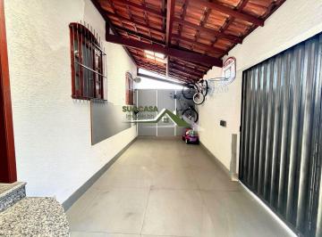 Casa · 100m² · 3 Quartos · 1 Vaga · Casa - 03 Quartos - 01 Suíte - 01 Vaga - Bairro Copacabana