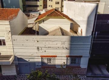 Comercial · 185m² · 4 Vagas · Loja para alugar em Centro de 185.00m² com 4 Garagens