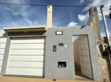 Casa · 70m² · 3 Quartos · Casa para venda em Brasil de 70.00m² com 3 Quartos e 1 Suite