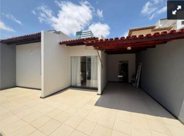 Casa · 202m² · 4 Quartos · 3 Vagas · Casa para venda em Felícia de 202.00m² com 4 Quartos, 1 Suite e 3 Garagens