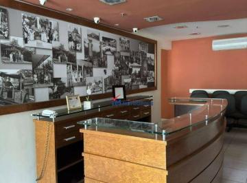 Comercial · 180m² · 3 Vagas · Sala Comercial para venda em Penha de 180.00m² com 3 Garagens