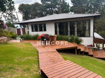 Rural · 260m² · 3 Quartos · 2 Vagas · Sítio em  Servidão Manoel Amaro Nunes Pinheiro - Ratones - Florianópolis/SC