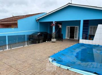Casa · 320m² · 3 Quartos · 3 Vagas · Casa com 3 quartos e piscina