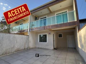 Casa · 147m² · 4 Quartos · 2 Vagas · Sobrado com 4 quartos e piscina aquecida