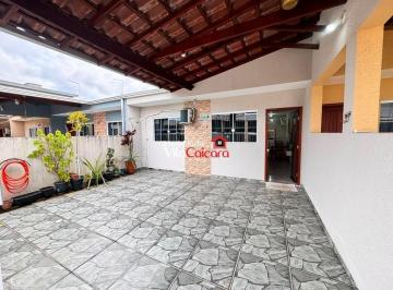 Casa · 59m² · 2 Quartos · 2 Vagas · Casa com piscina próximo ao mar em Praia de Leste