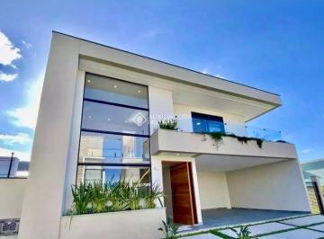 Casa · 254m² · 3 Quartos · 4 Vagas · Casa Alto Padrão c/3 quartos suíte, piscina, 254m² - Ingleses, Florianopolis